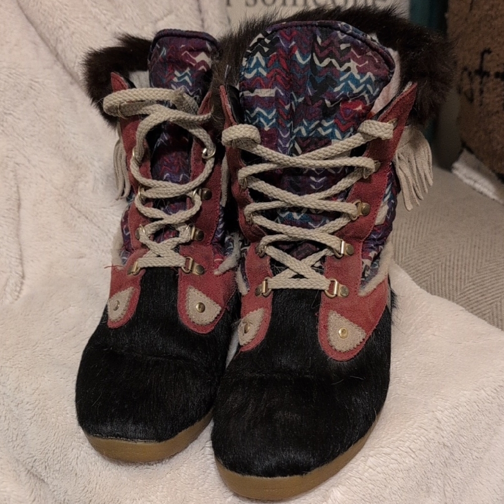 Tecnica Fur Winter Boots with Multicolor Design